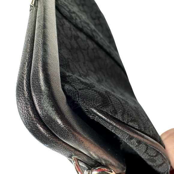 Coach Vintage Soho Signature Black Jacquard KissLock Wristlet purse. - Picture 6 of 11